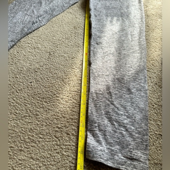 Justice Gray Girls Juniors Cropped Leggings Size 18 Sweatpants Soft Capri - Picture 8 of 10